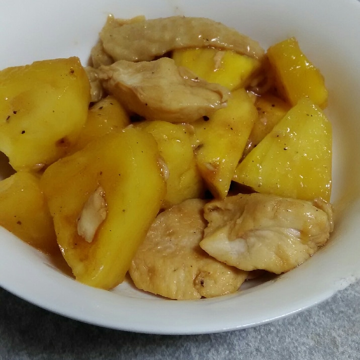 すごい柔らかい!鶏肉とパイナップルの炒め物